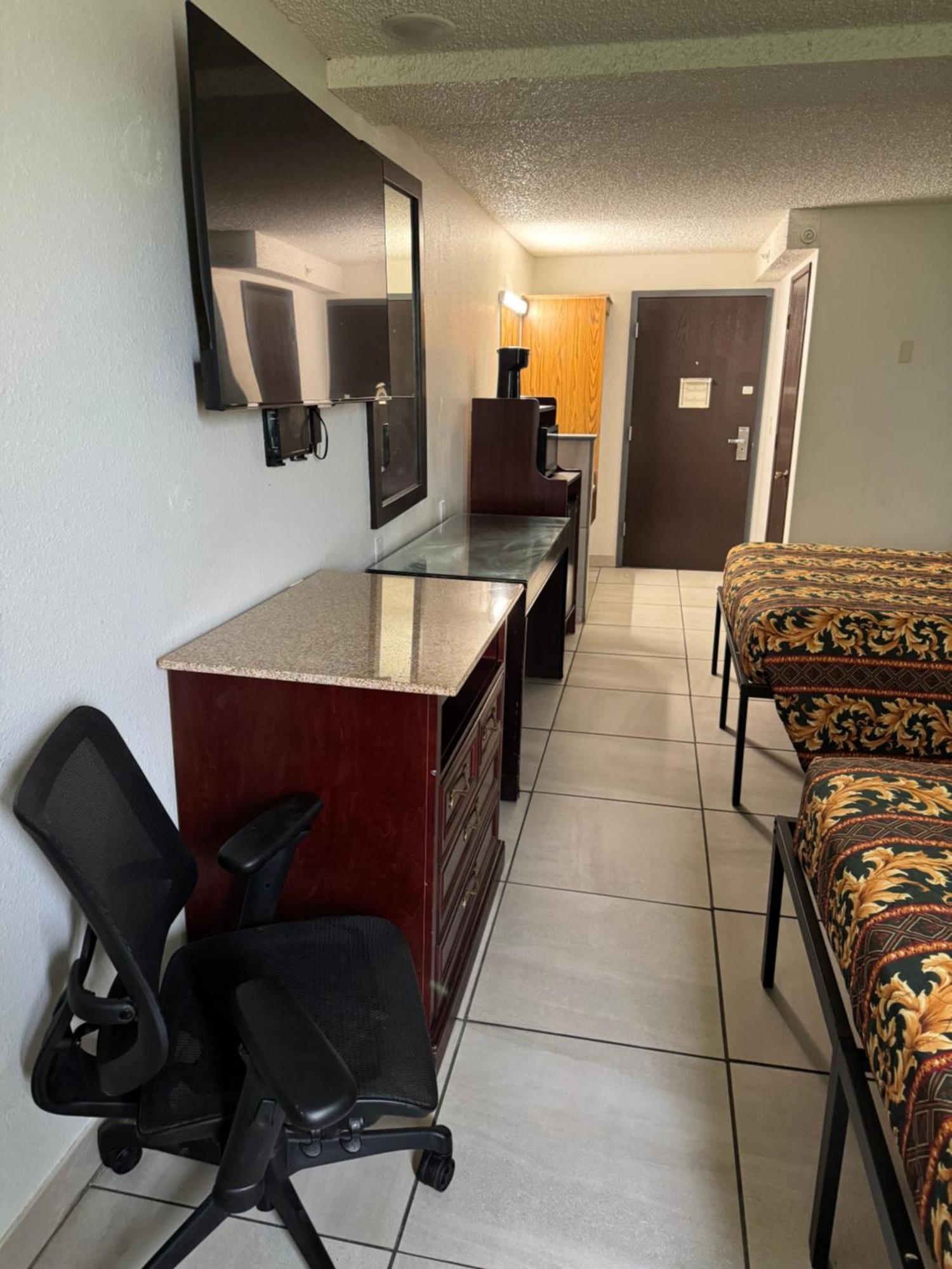 Nampa Inn & Suites Esterno foto