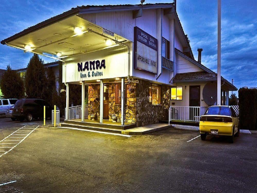Nampa Inn & Suites Esterno foto